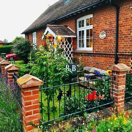 St.Catherine'S Cottage, The Old School House Long Melford Eksteriør billede